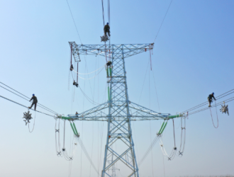 首條500千伏輸電線路：滁州電網(wǎng)“迎峰度夏”1號工程竣工