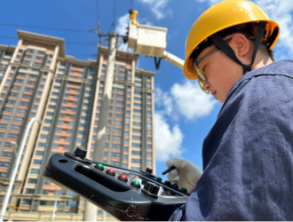 配網(wǎng)帶電作業(yè)機器人在黑龍江電網(wǎng)“首秀”