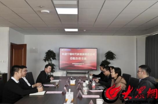 王奉煒介紹